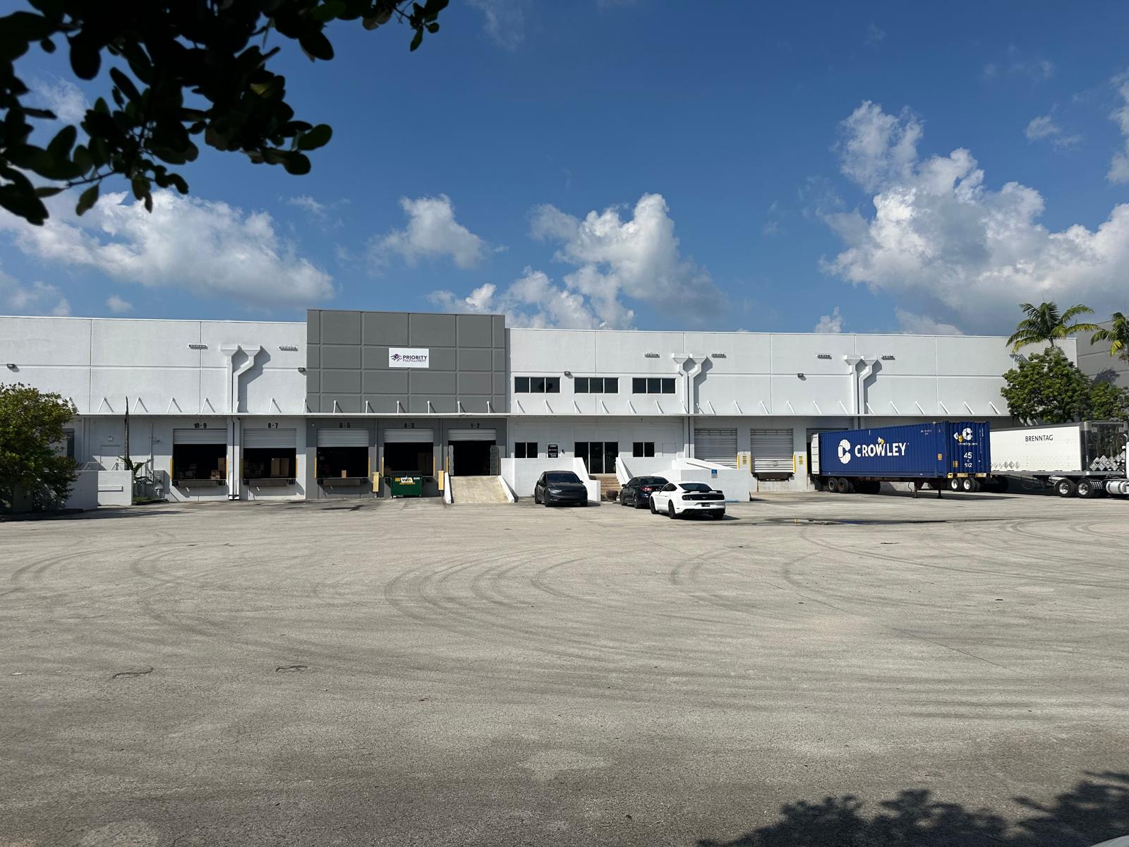 Priority Fulfillment warehouse building in Medley, FL